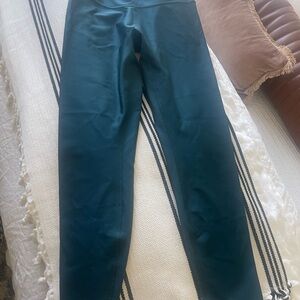 ALO Yoga Teal Activewear